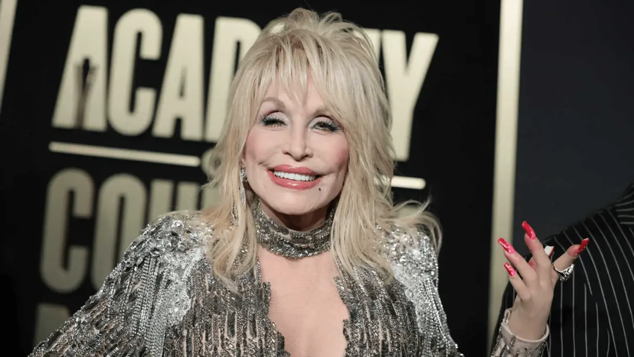 Here’s Why Dolly Parton Turned Down Super Bowl Halftime Show Many Times