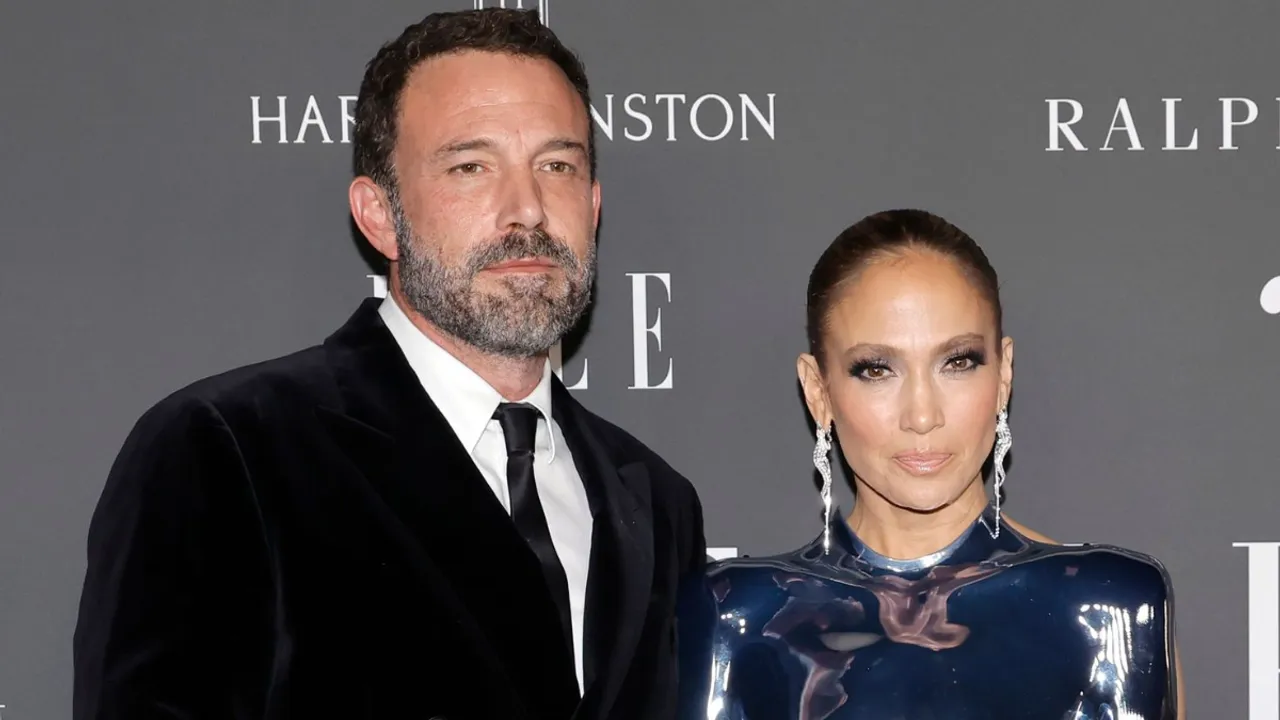 Jennifer Lopez Dazzles in a Green Sequin Gown, Singing Holiday Hits at Christmas Party With Ben Affleck