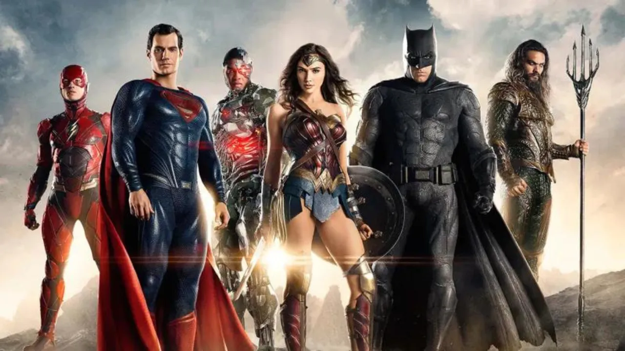 Ranking The 10 Best DC Supersuits Ever!