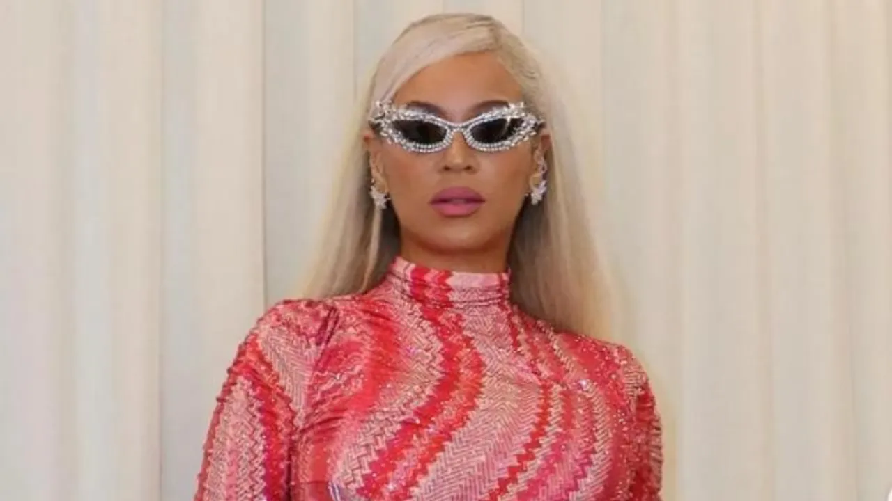 Beyoncé Slays in a Pink Dress at LeBron James' Birthday Celebration