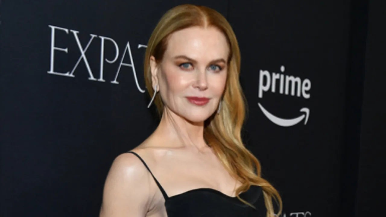 Nicole Kidman Dazzles in Revealing Backless Gown at 'Expats' Premiere