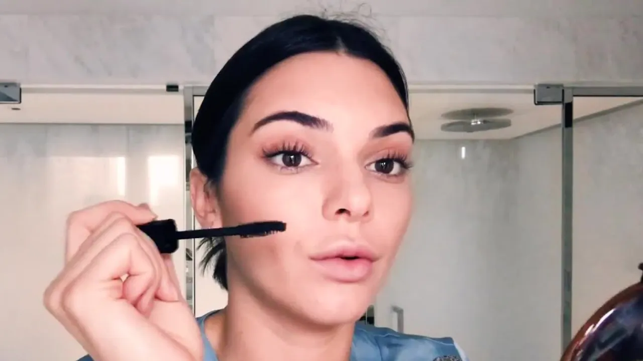 Kendall Jenner Can't Get Enough of This $11 Lengthening Mascara