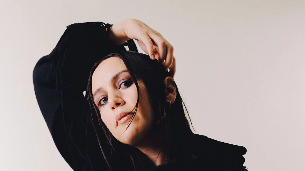 What was behind Logic1000's 'Seismic' Debut