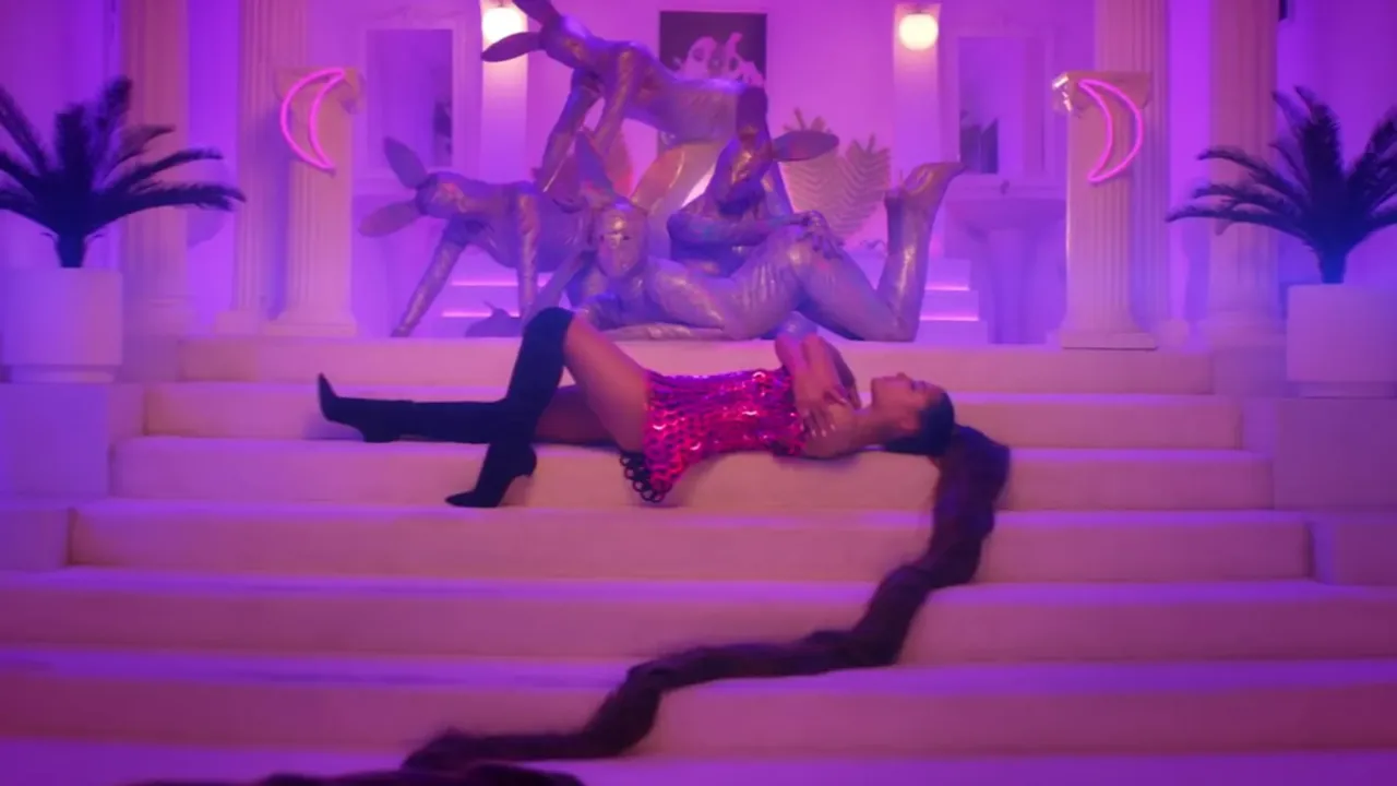 Selena Gomez on Ariana Grande's Music: 'She's Truly Incredible'