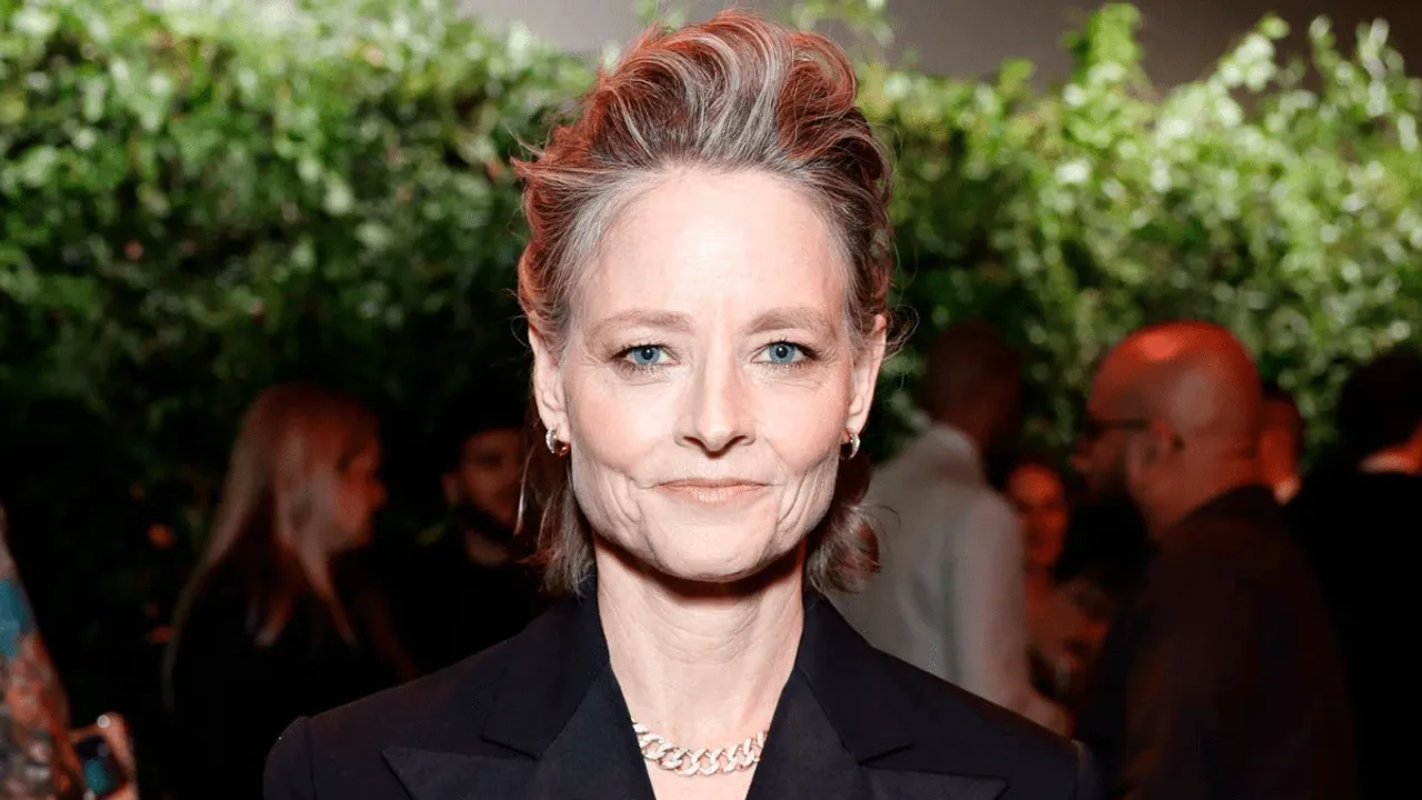Jodie Foster Says Robert De Niro and Martin Scorsese Were “Scared” of Her on Set
