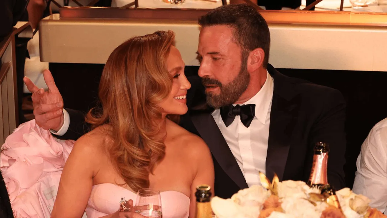 Jennifer Lopez and Ben Affleck Grace The Golden Globes Red Carpet, But Not Together