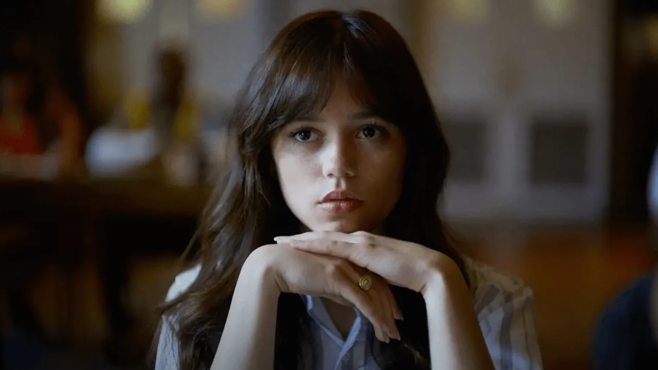 'Miller's Girl' Review: Bad, But Entertaining