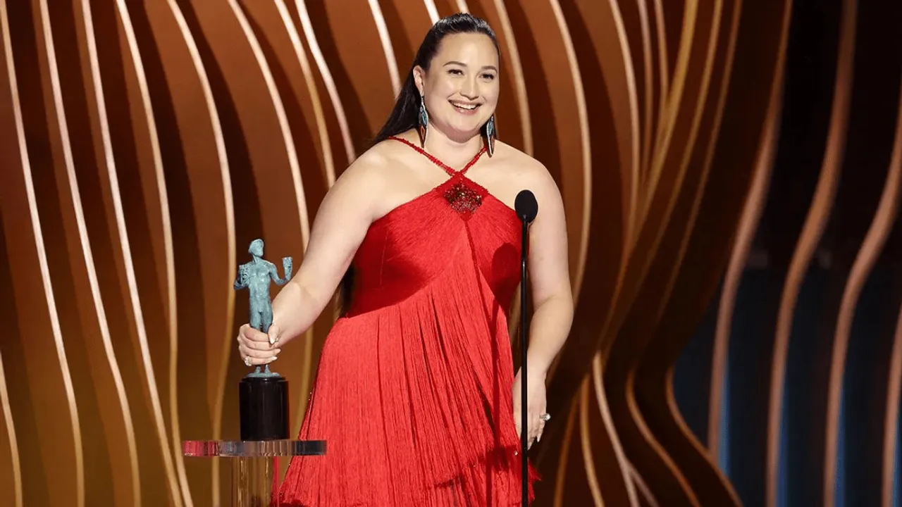 Lily Gladstone Makes History at SAG Awards 2024