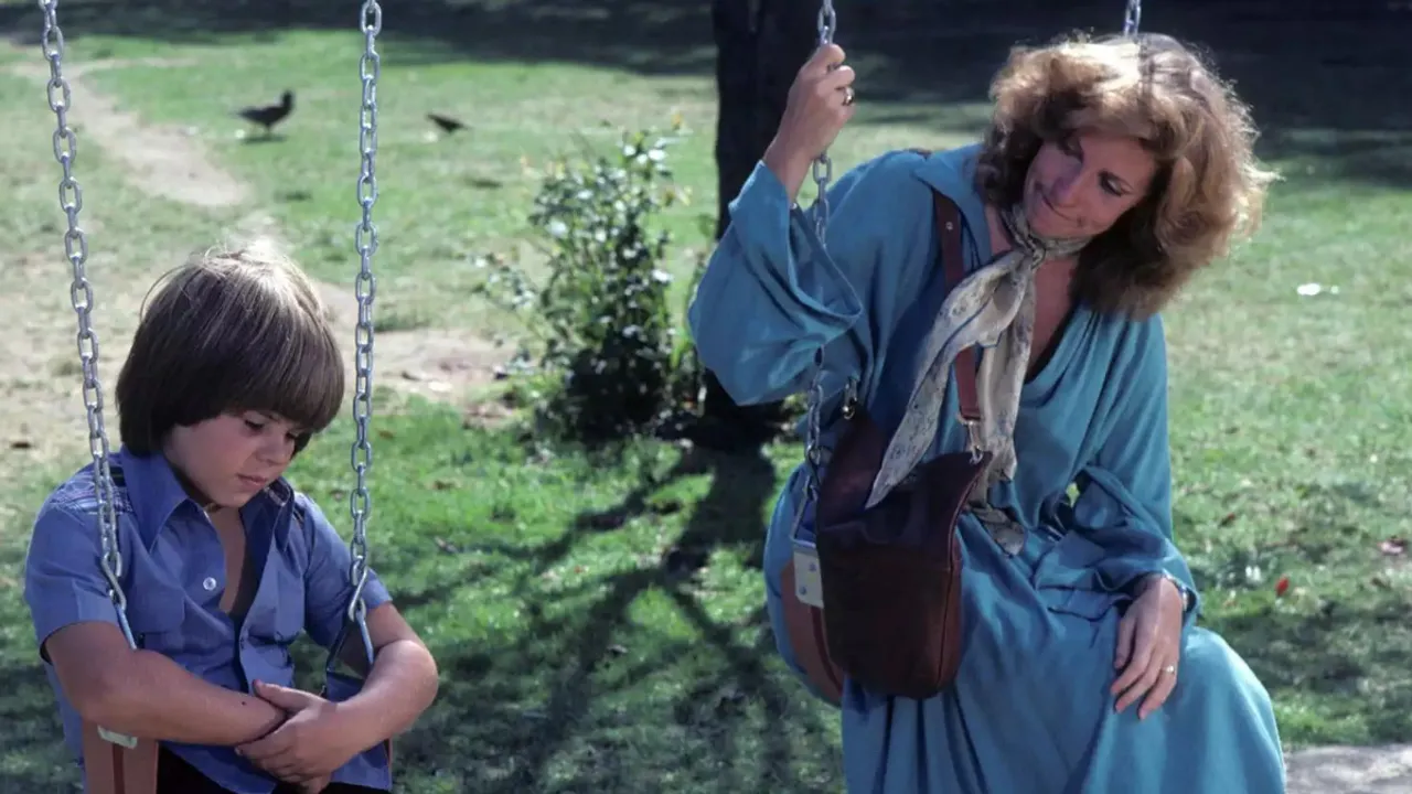 Betty Buckley Reflects on Sexism During 'Eight Is Enough': "They Assigned Me To The Kitchen"