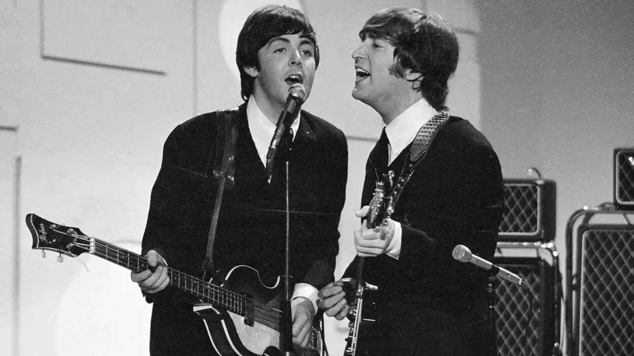 John Lennon's Influence on Keeping a Famous Line in 'Hey Jude'