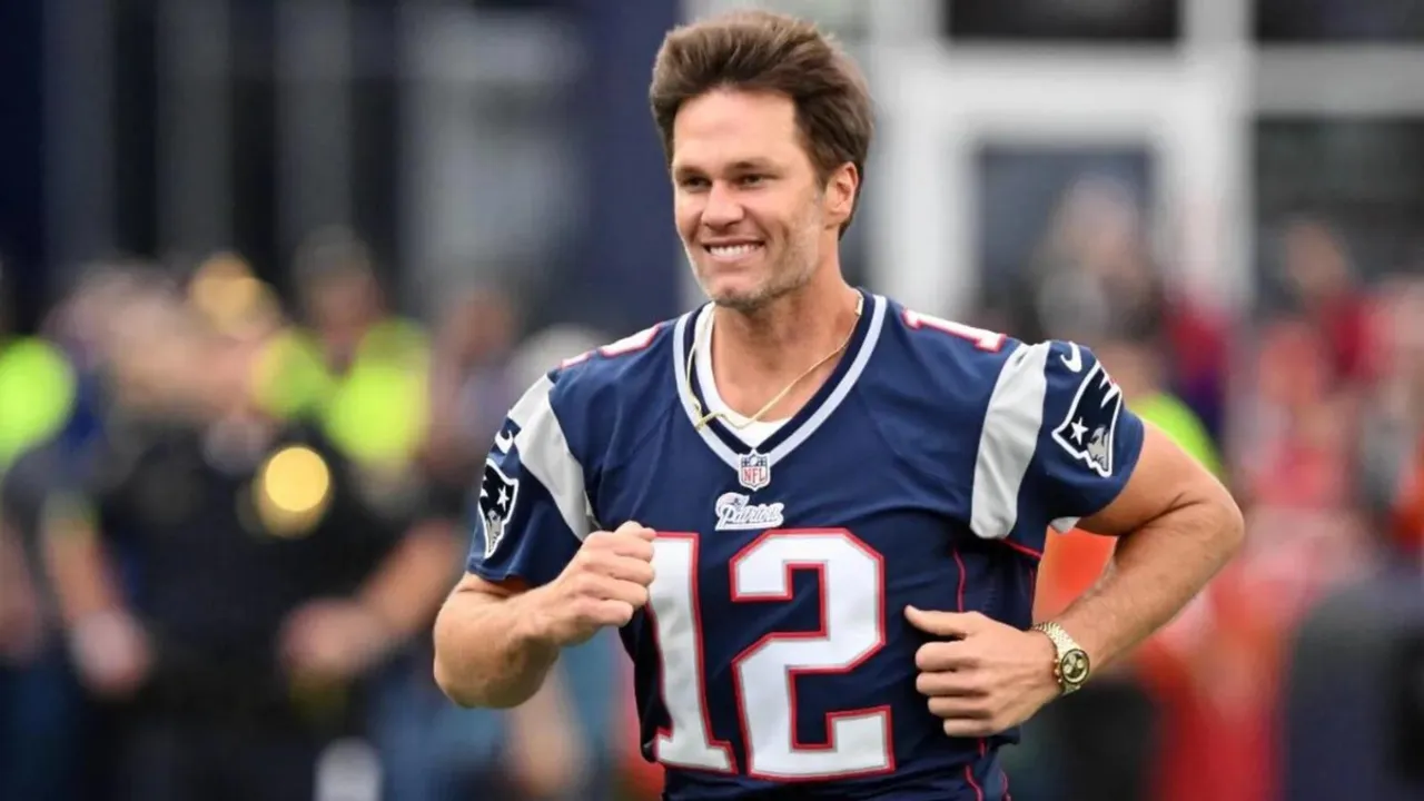 46-Year-Old Tom Brady Outpaces His 22-Year-Old Self in 40-Yard Dash