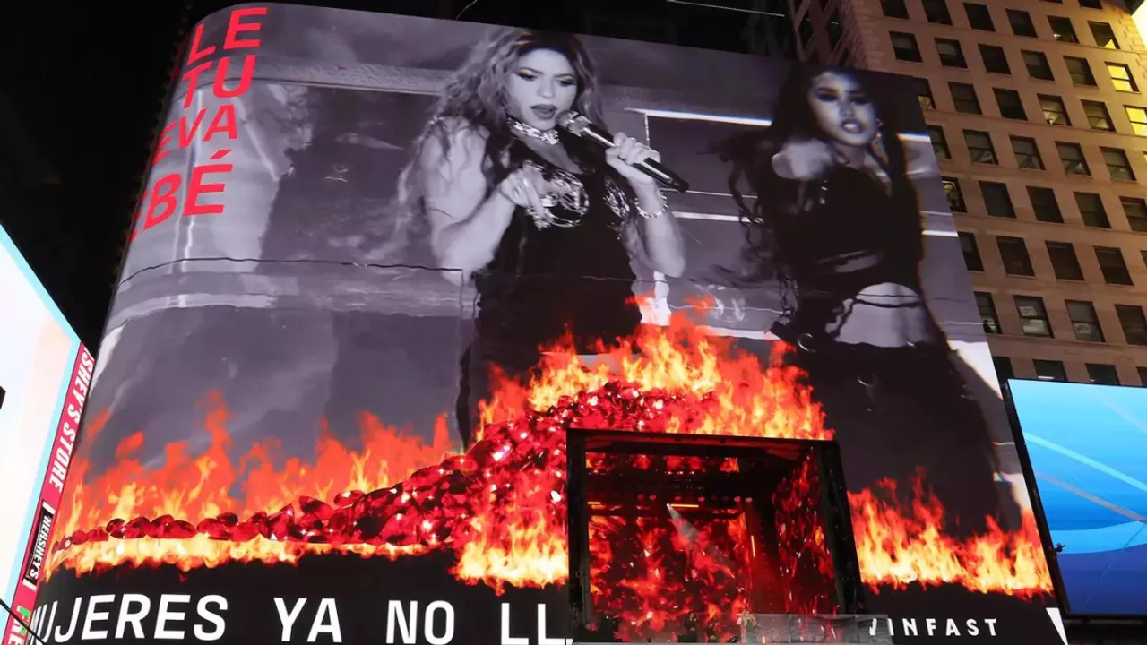 Shakira Thrills Fans in Surprise Times Square Concert