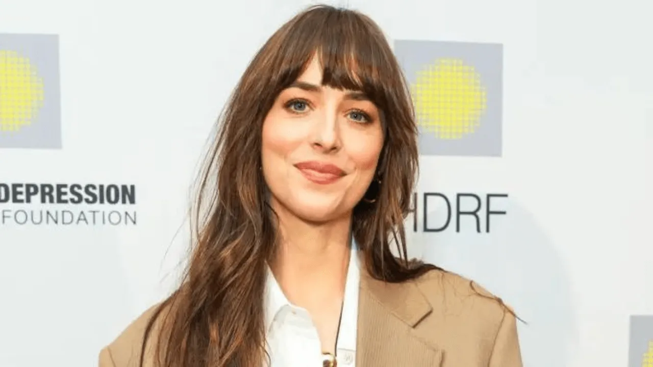 Dakota Johnson Is 'So Open' to Becoming a Mother: "Bring It On"