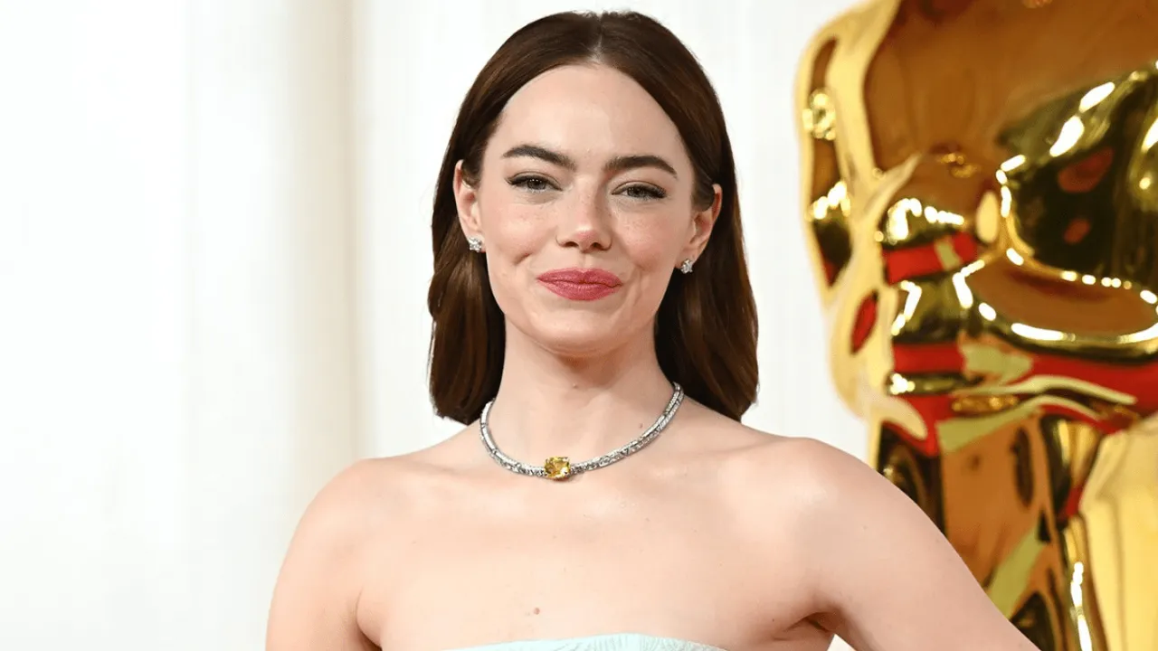 People Think Emma Stone Called Jimmy Kimmel a "Pri*k" at The 2024 Oscars