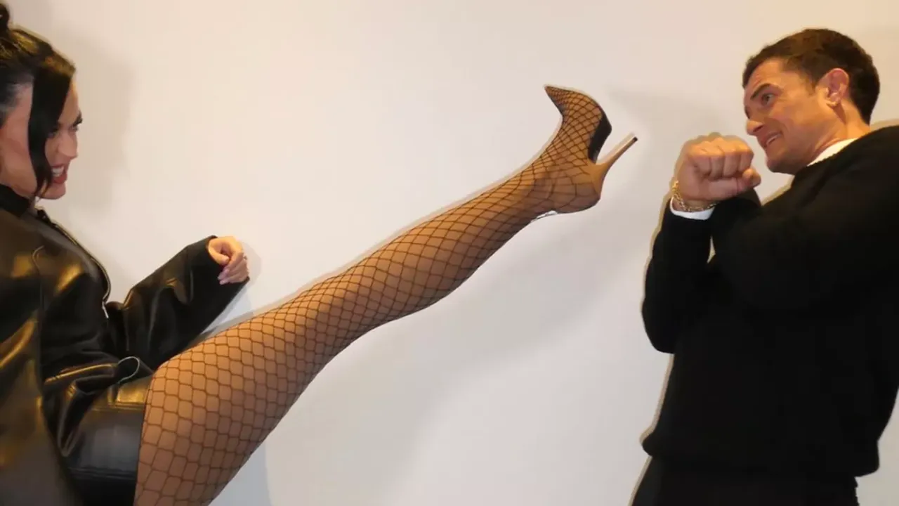 Katy Perry Teases Orlando Bloom About Socks: 'Don't Need You to Climb Mount Everest'