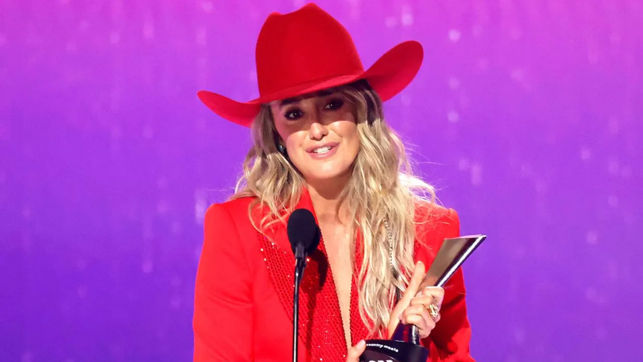 Lainey Wilson Reflects on Humble Beginnings After Winning at 2024 ACM Awards