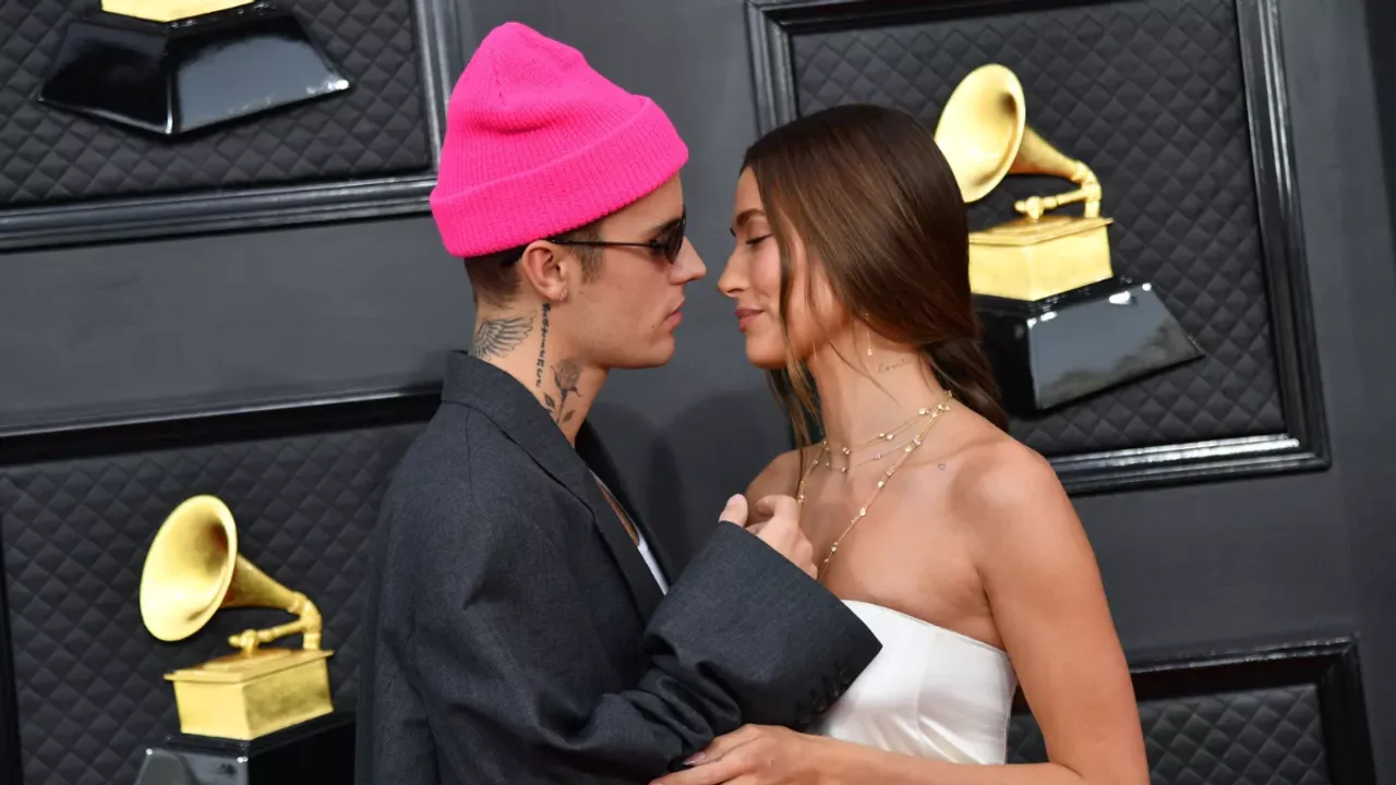 Hailey Bieber Renews Vows With Justin in Pregnancy Announcement