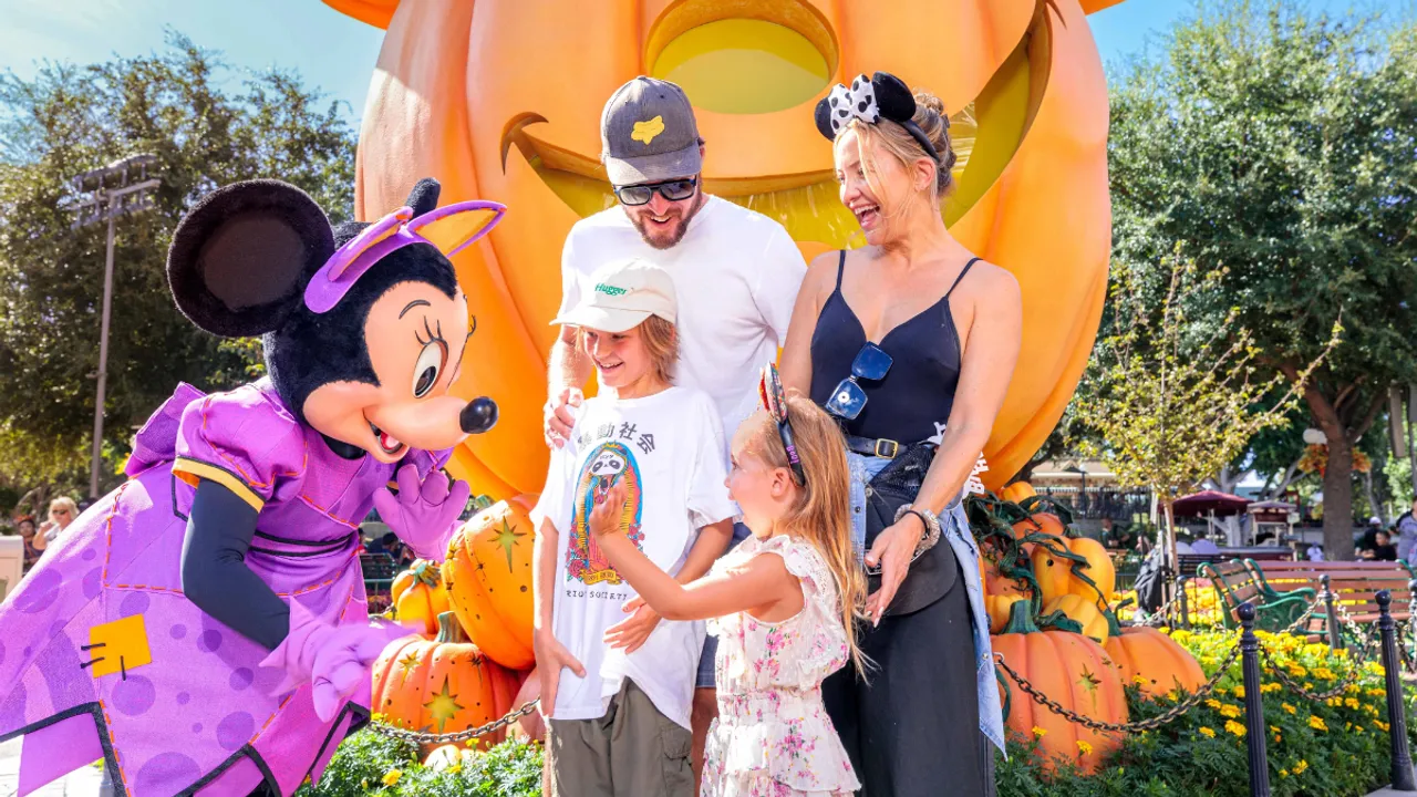 Kate Hudson Shares Endearing Moments With Family