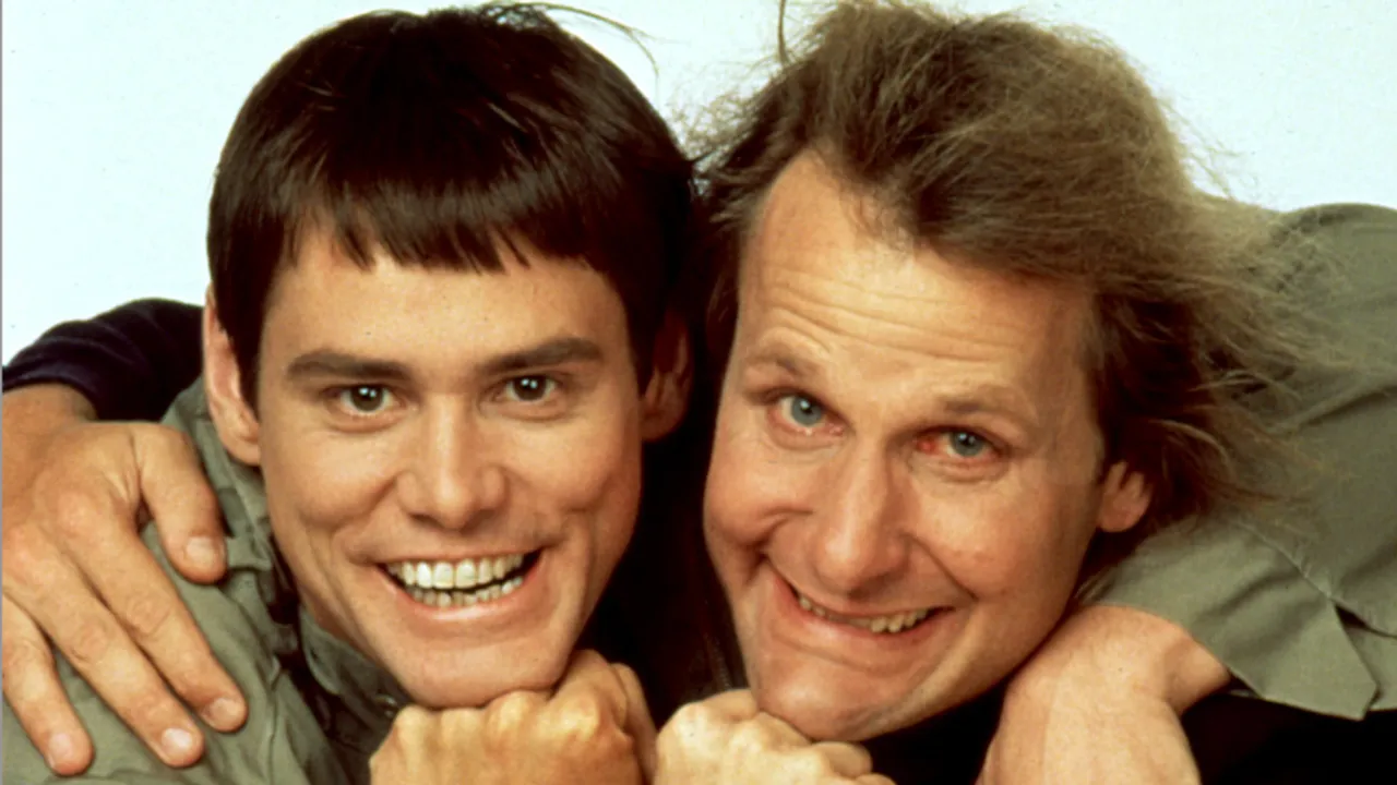 Jeff Daniels Opens Up About Fear Over 'Dumb And Dumber' Toilet Scene's Impact on Acting Career