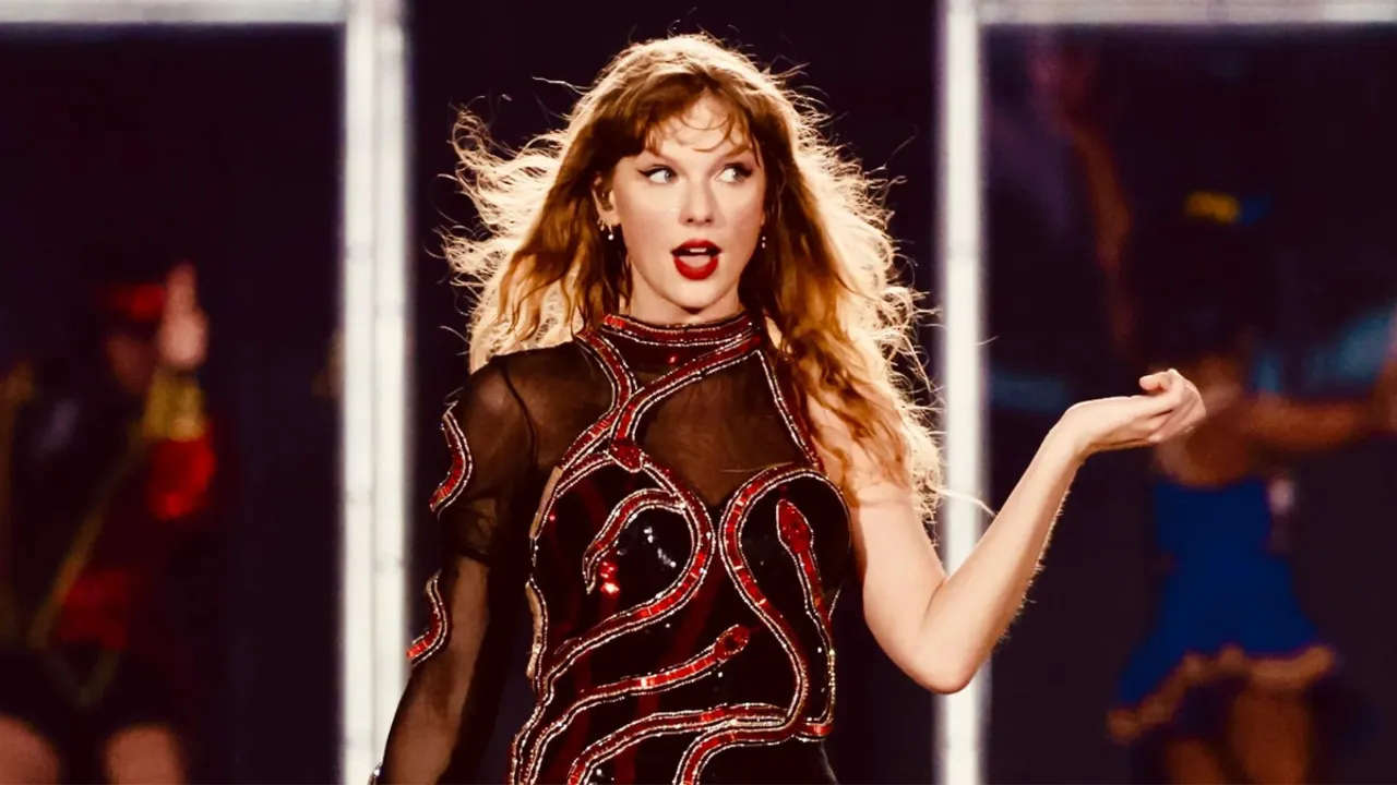 Taylor Swift's Eras Tour Boosted The UK's Economy by 1 Billion Euros