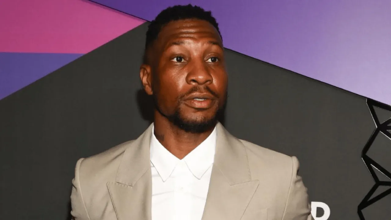 Jonathan Majors Gets Emotional During Acceptance Speech: "I'm Imperfect"