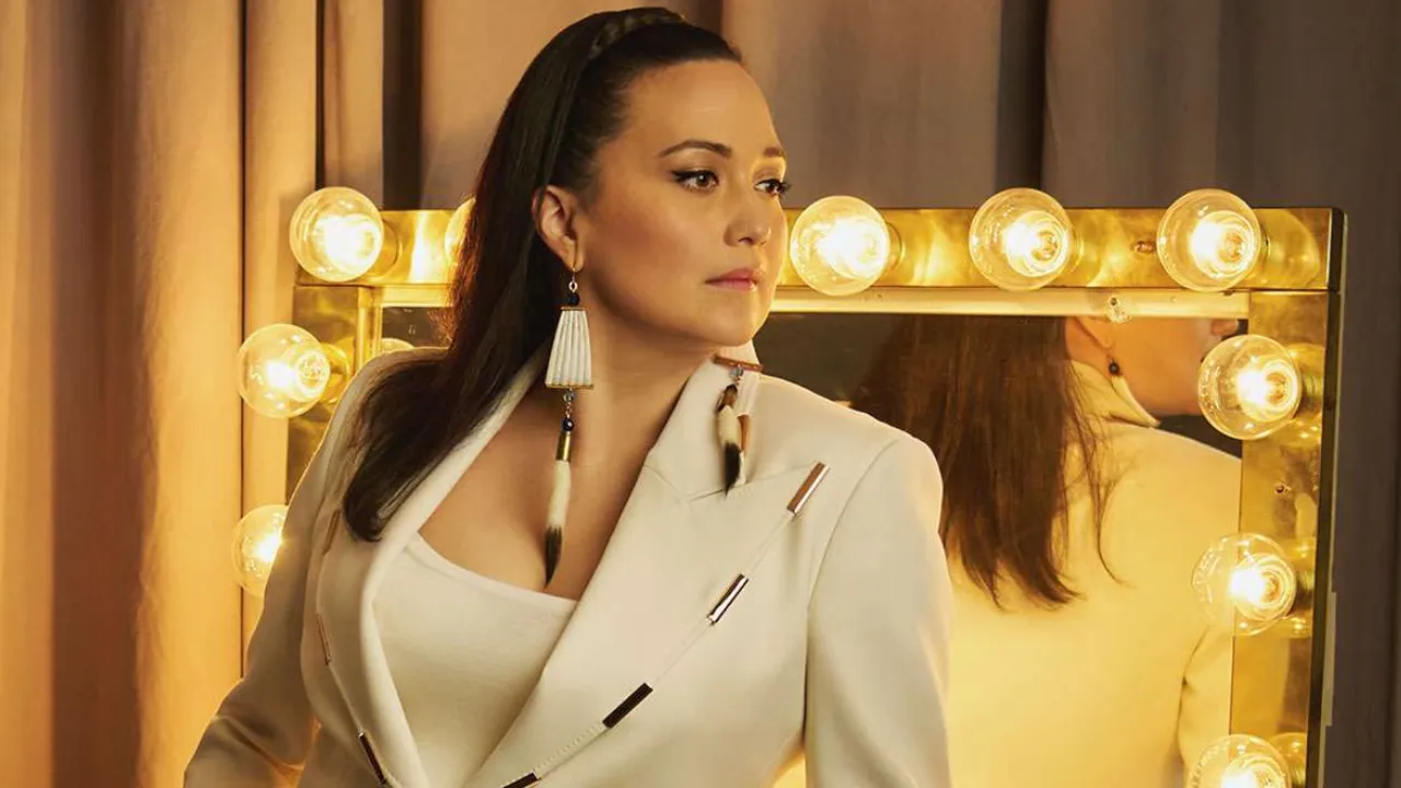 Lily Gladstone Discusses 'Art in Competition' With Emma Stone