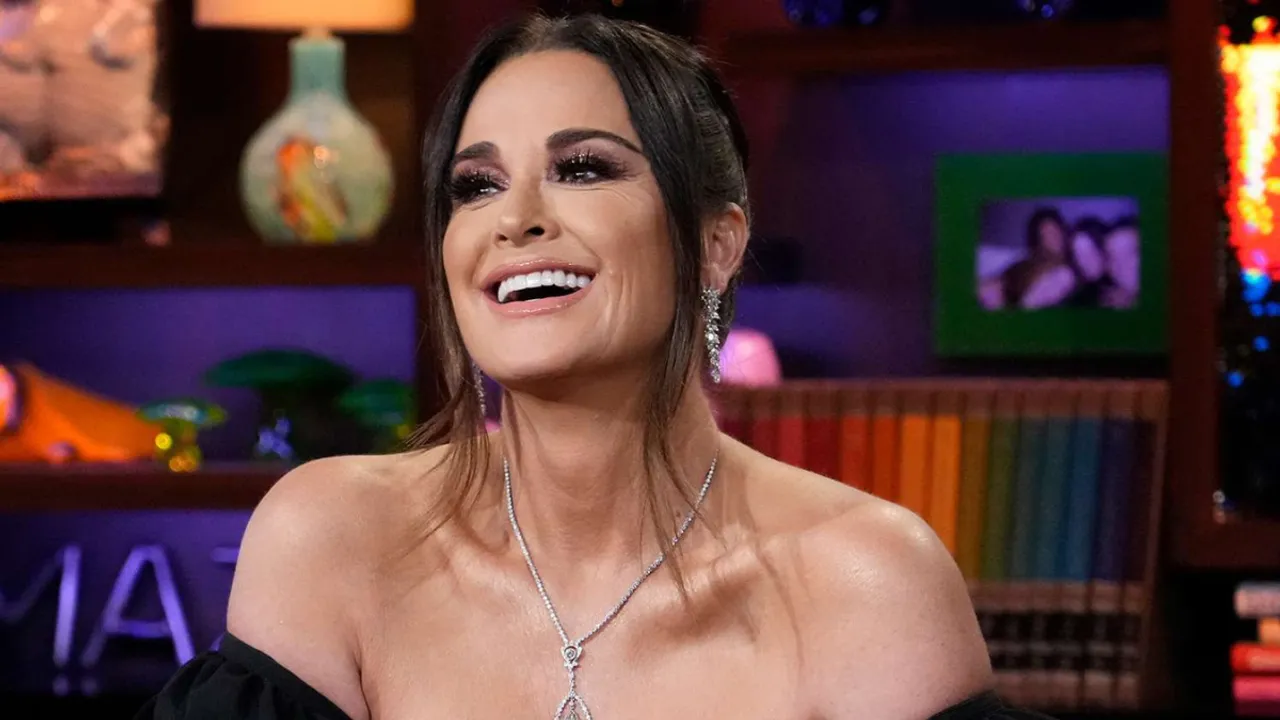 Kyle Richards Shares Her Favorite 'Watch What Happens Live' Moment