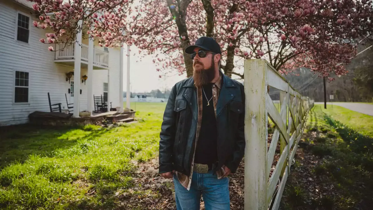 Whey Jennings Enters Flaming Building in Music Video For '10 Day Run'; But Is it Real?