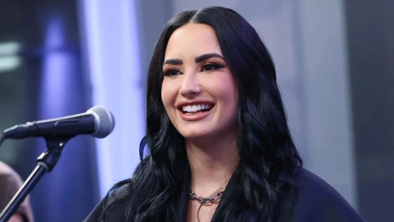 Demi Lovato is Hopeful After Five Mental Health Treatments: 'I Felt Defeated'