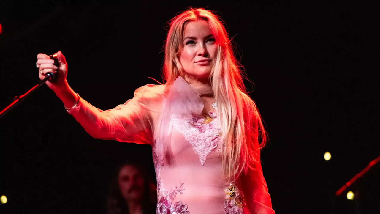 Kate Hudson Reveals Her 'Ultimate' Dream of Playing Stevie Nicks: 'I Would Go Way Too Far'