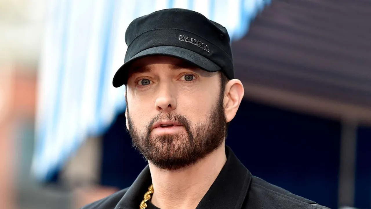 Watch Eminem's Action-Packed 'Houdini' Blooper Reel