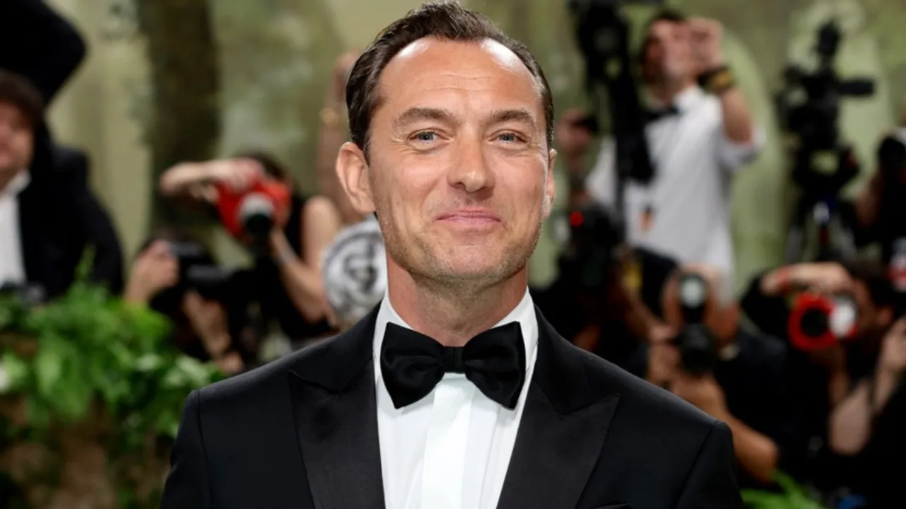 Jude Law Declined a 'Superman' Role in The 2000s Because "It Just Felt Off"