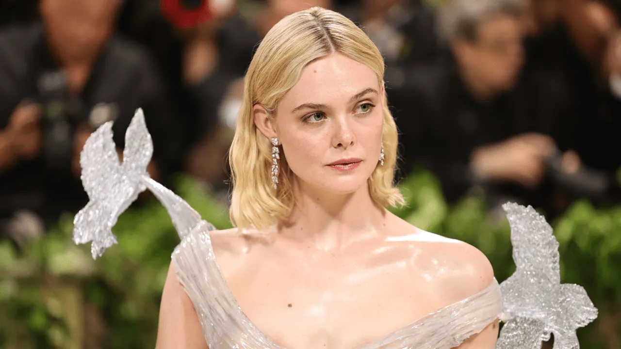 Elle Fanning Set to Star in New 'Predator' Film 'Badlands'