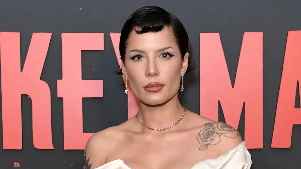 Halsey Reveals Secret Health Battles on Social Media