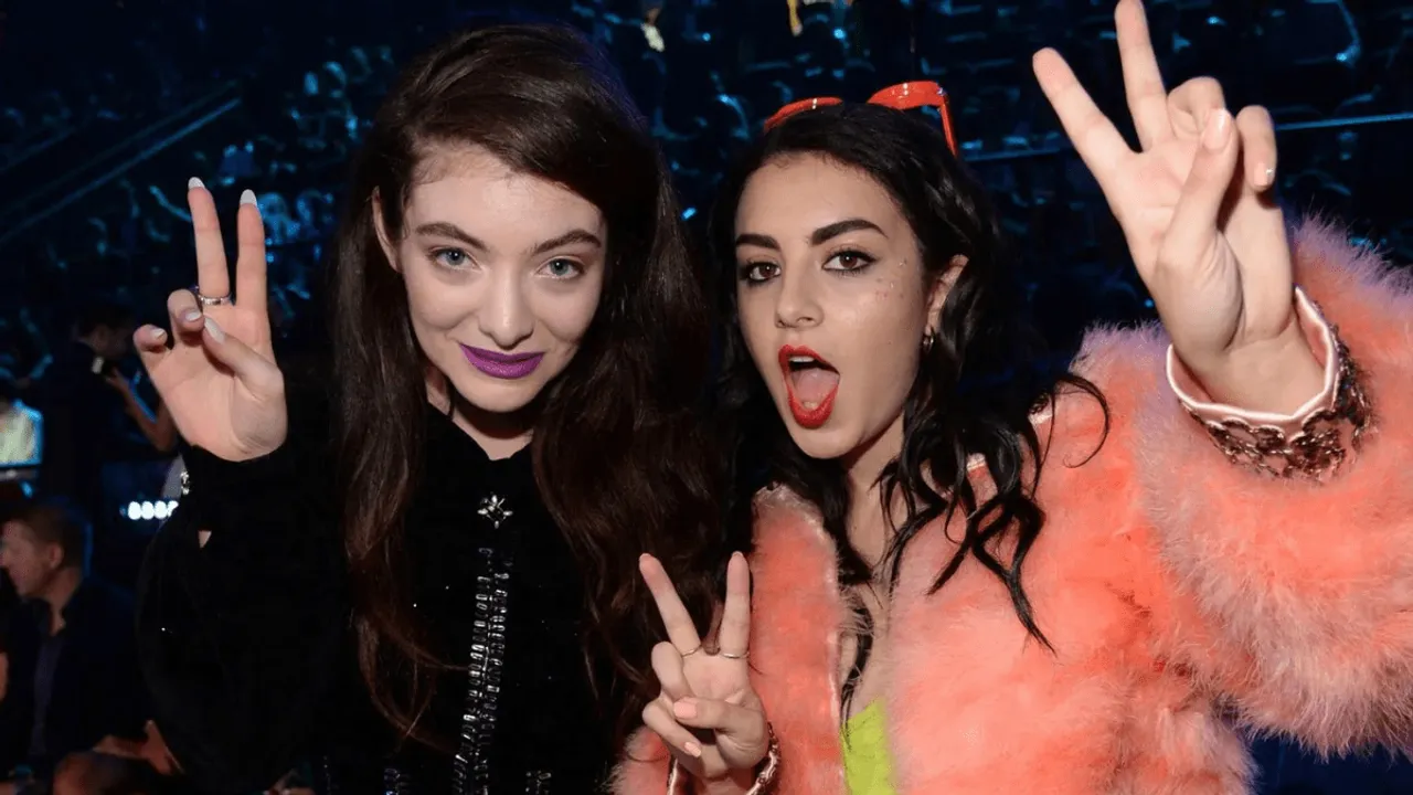Lorde Praises Charli XCX's New Album: "It's an Honour to be Moved"