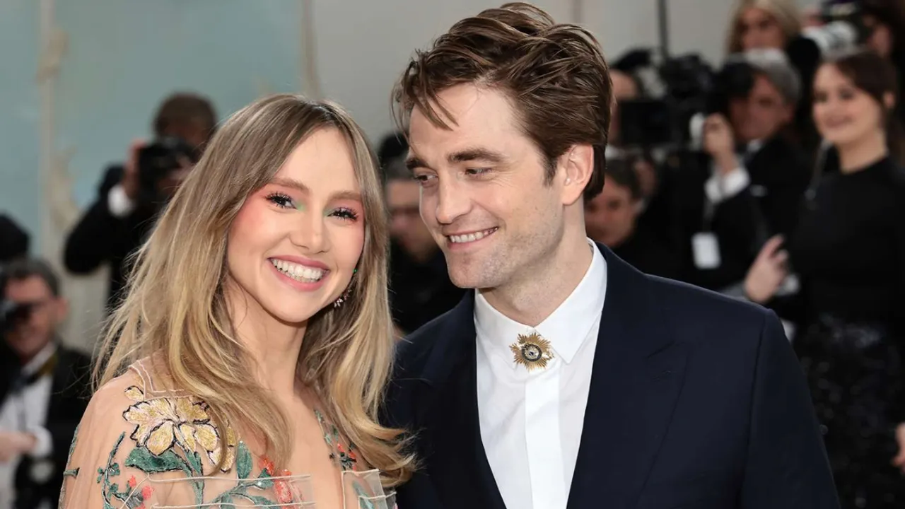 Suki Waterhouse Shares Robert Pattinson's Reaction to Her Songs About Exes