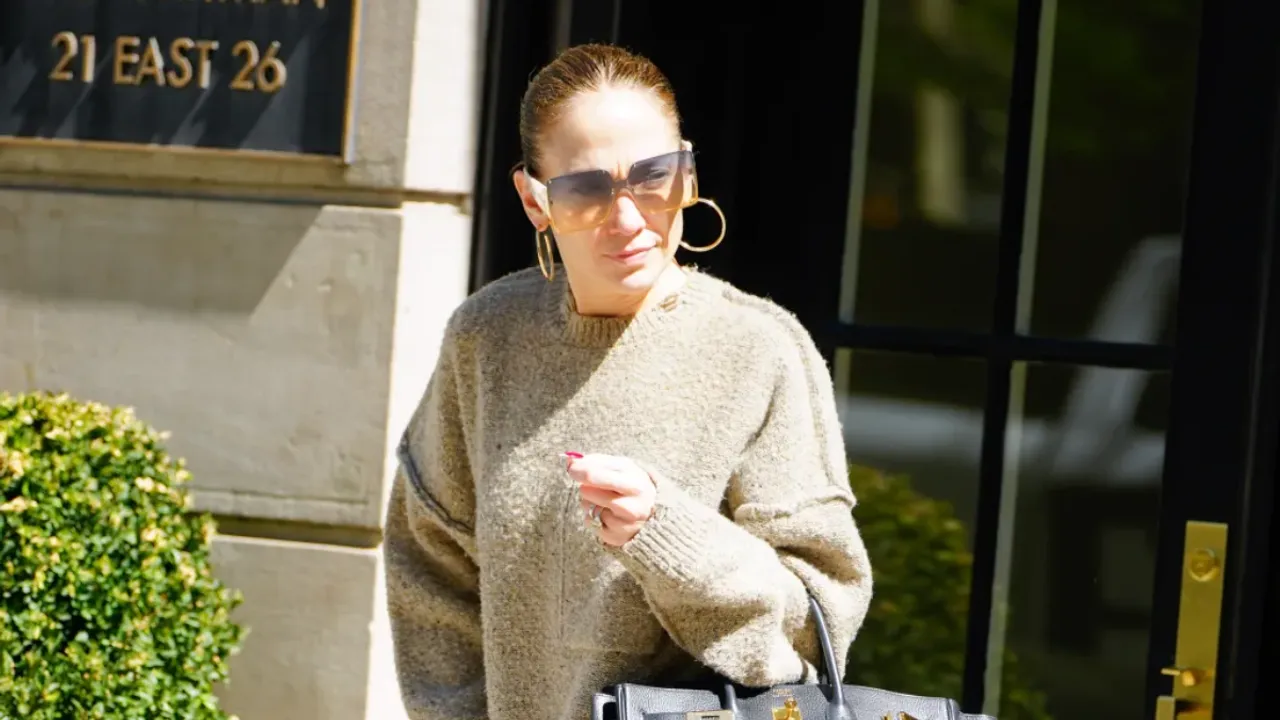 Jennifer Lopez Started House Hunting in April Amid Ben Affleck Separation