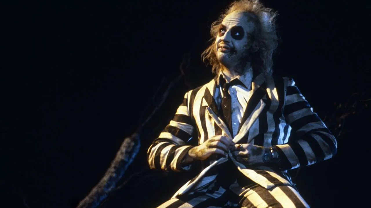 Tim Burton Reveals Why Alec Baldwin and Geena Davis Are Missing from the ‘Beetlejuice’ Sequel