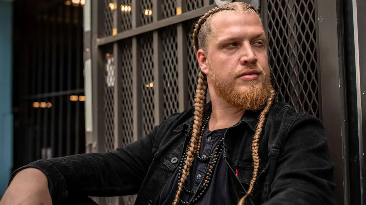 'The Voice' Winner Huntley Shines in Powerful Music Video For New Single 'Tell Me When It's Over’