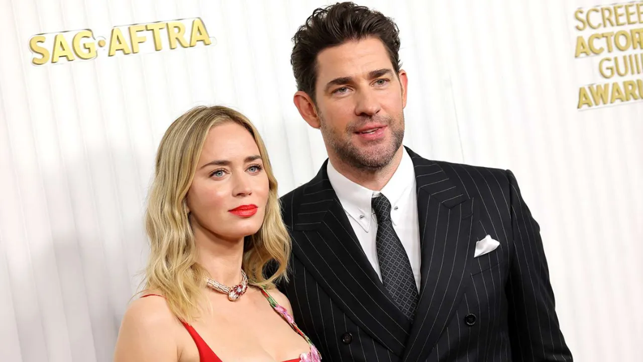 Emily Blunt and John Krasinski Make Rare Appearance With Their Daughters at US Open Women's Final