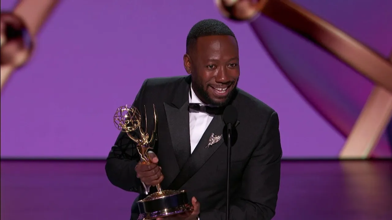 Lamorne Morris Asks Robert Downey Jr. to 'Please Sign' His Emmys Poster After 2024 Win