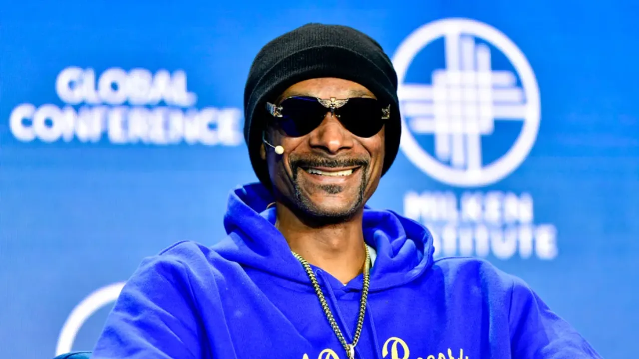 Snoop Dogg Becomes 'America's Most Lovable Person' And New Coach on 'The Voice'