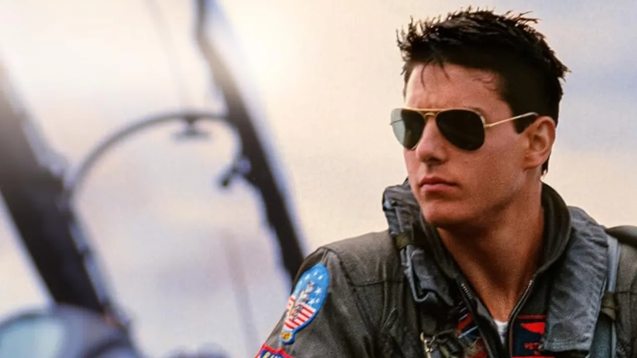 Tom Cruise Celebrates 'Top Gun' Day With Incredible BTS Pics