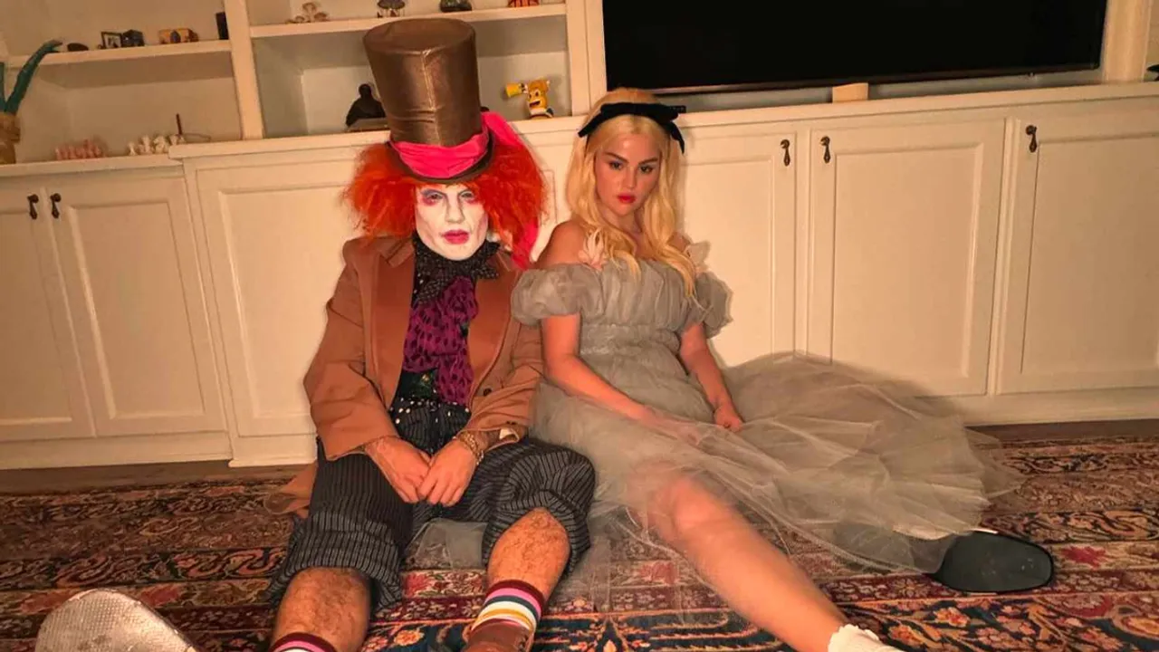 Selena Gomez and Boyfriend Benny Blanco Stun in Amazing ‘Alice in Wonderland’ Halloween Costumes