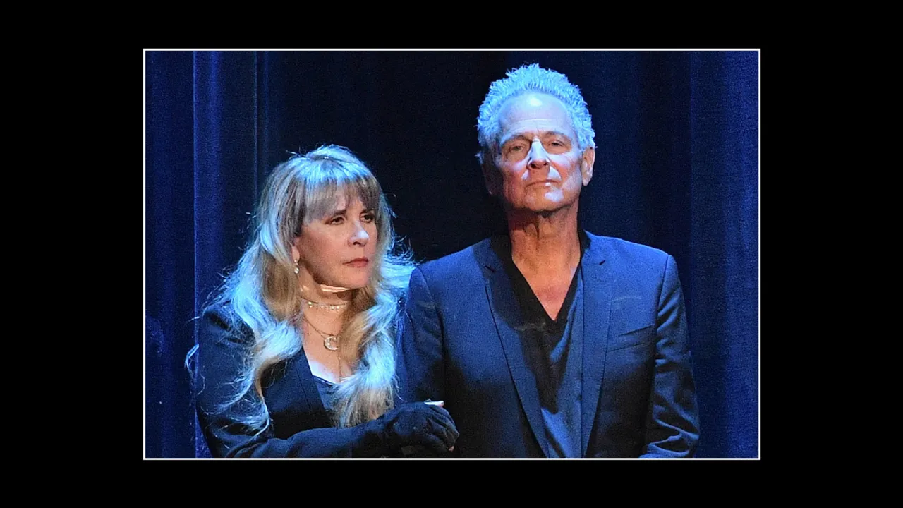 Stevie Nicks Claims She Offered Lindsey Buckingham “300 Million Chances” in Fleetwood Mac