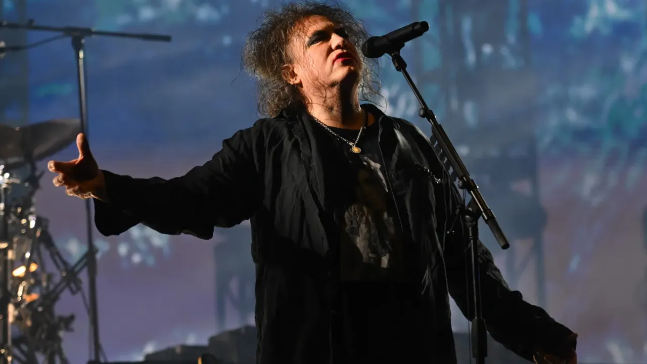 The Cure’s ‘Songs of a Lost World’ is Dominating UK Sales, Outselling the Entire Top 10 Combined