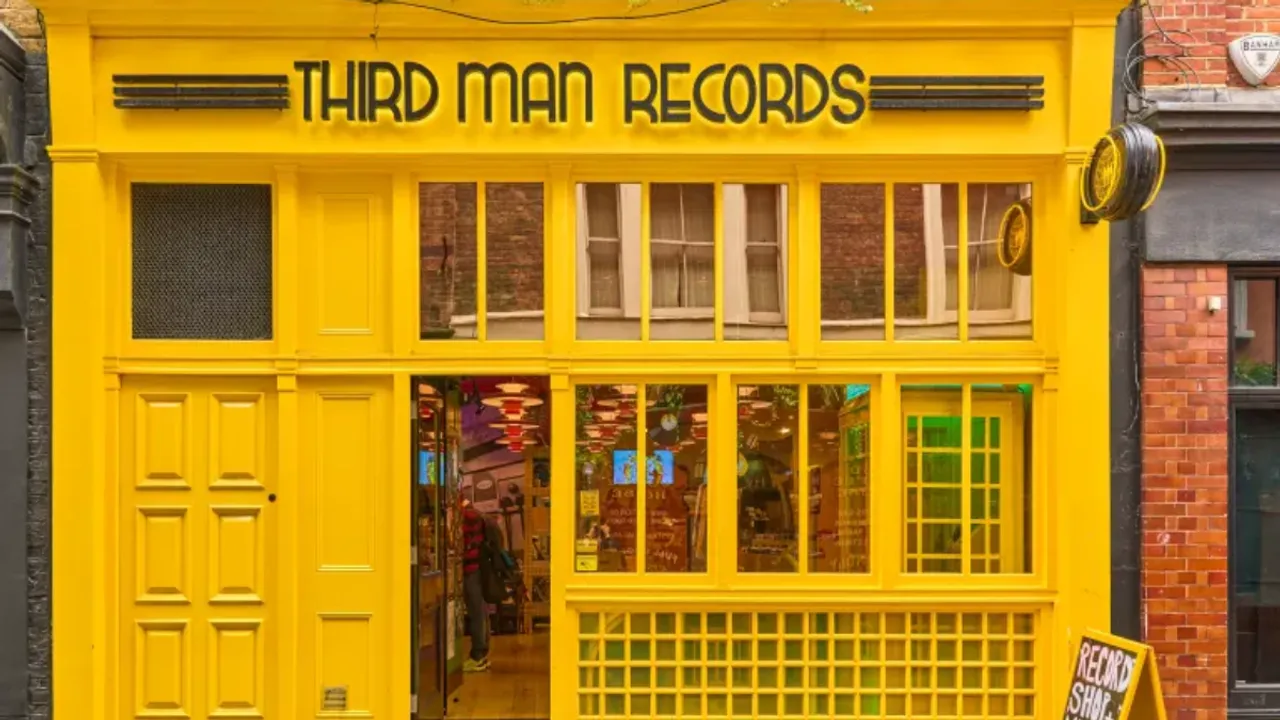 Third Man Records and 4AD to Host Christmas Record Fair in London