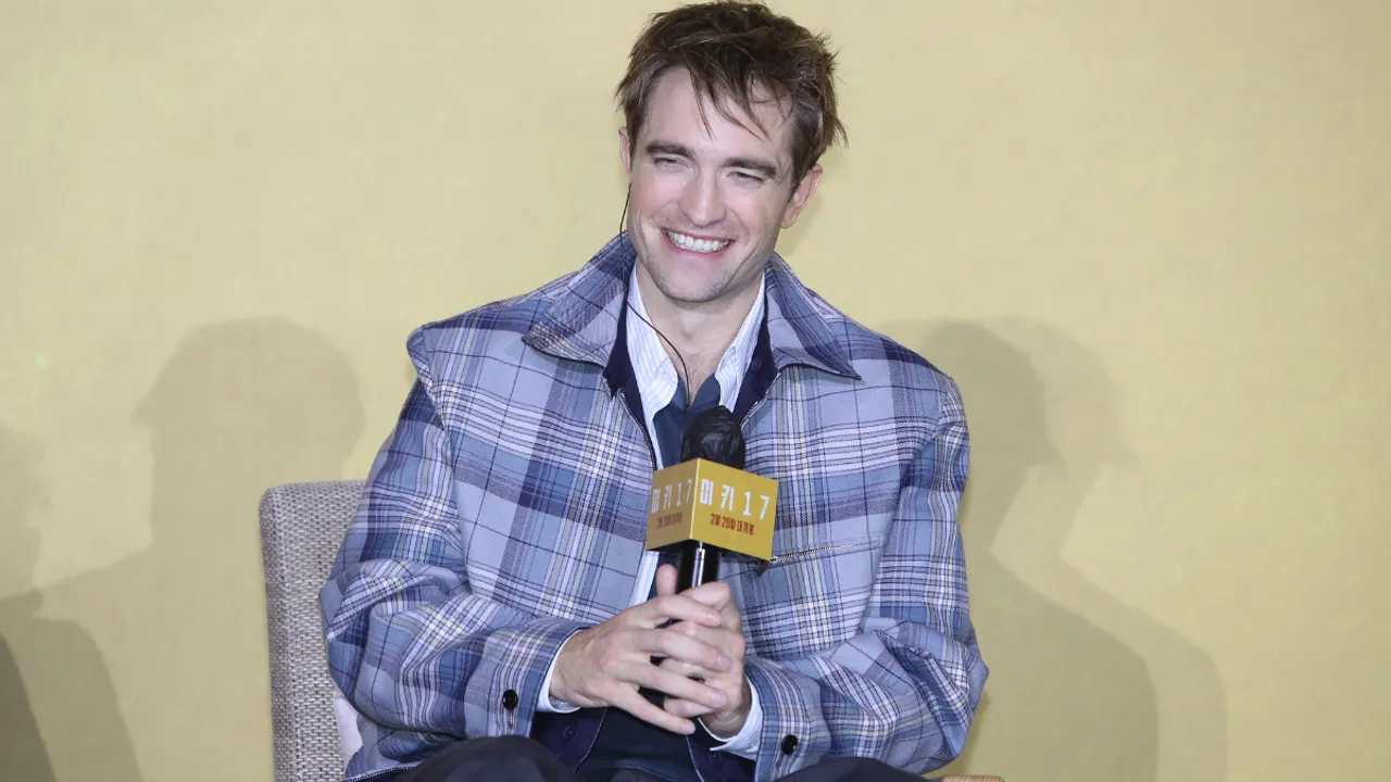 Robert Pattinson Claps Back at ‘Twilight’ Hate: 'Are You Still Stuck on That?'