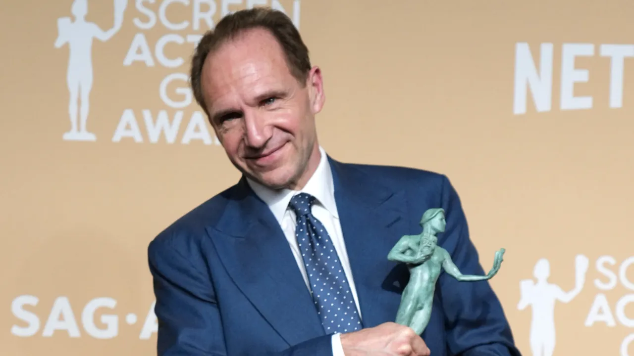 Conclave Cast Triumphs at 2025 SAG Awards: Ralph Fiennes Calls It a ‘Blessed Time’