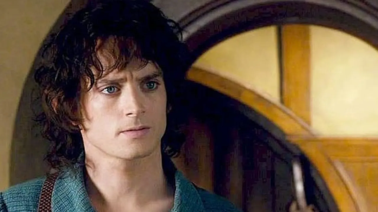 Elijah Wood Says Starring in ‘The Lord of the Rings’ Was a Financial “Gamble”
